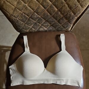 Truekind Supportive Comfort Wireless Shaping Bra Seamless Lined Padded Tan